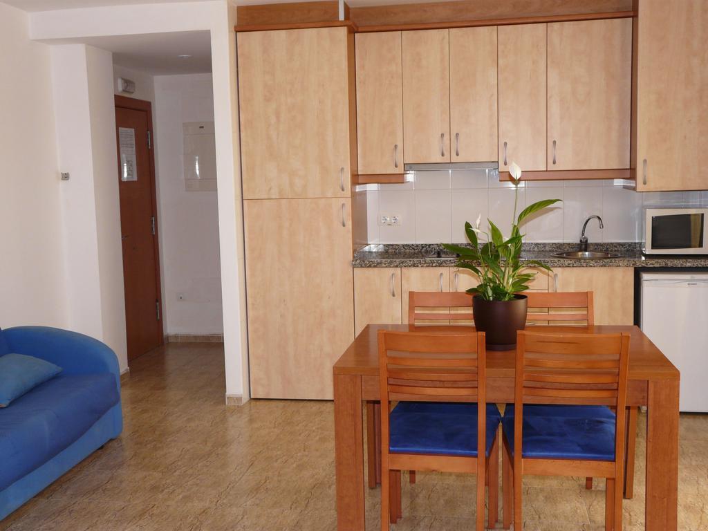 קובייס Apart Hotels Mar Blava חדר תמונה